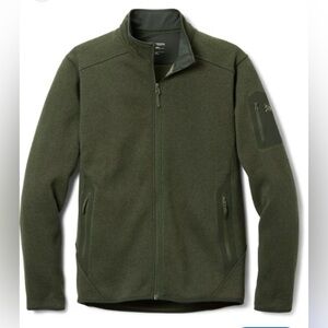 Arc'teryx Men's Olive Green Lightweight Jacket